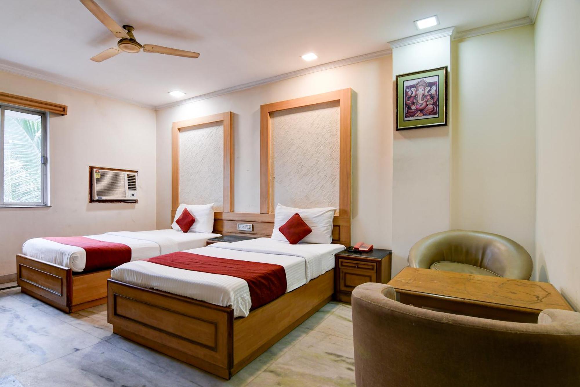 Hotel King'S Crown Calcutta Exterior foto